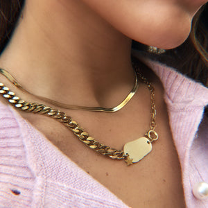 Collier CARL
