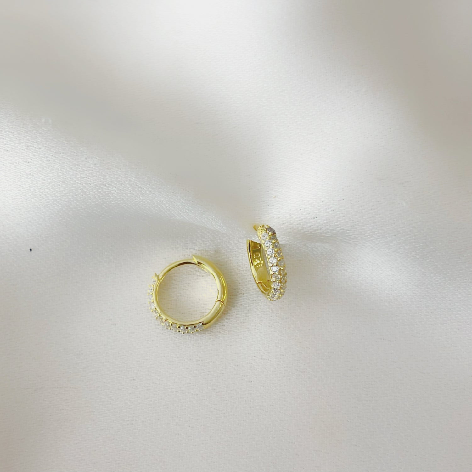 Boucles d'oreilles SCELLA - Strass