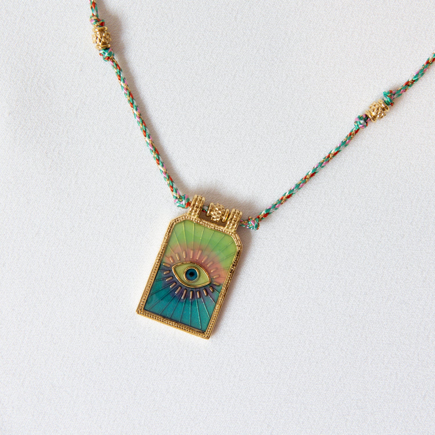 Collier CANISA
