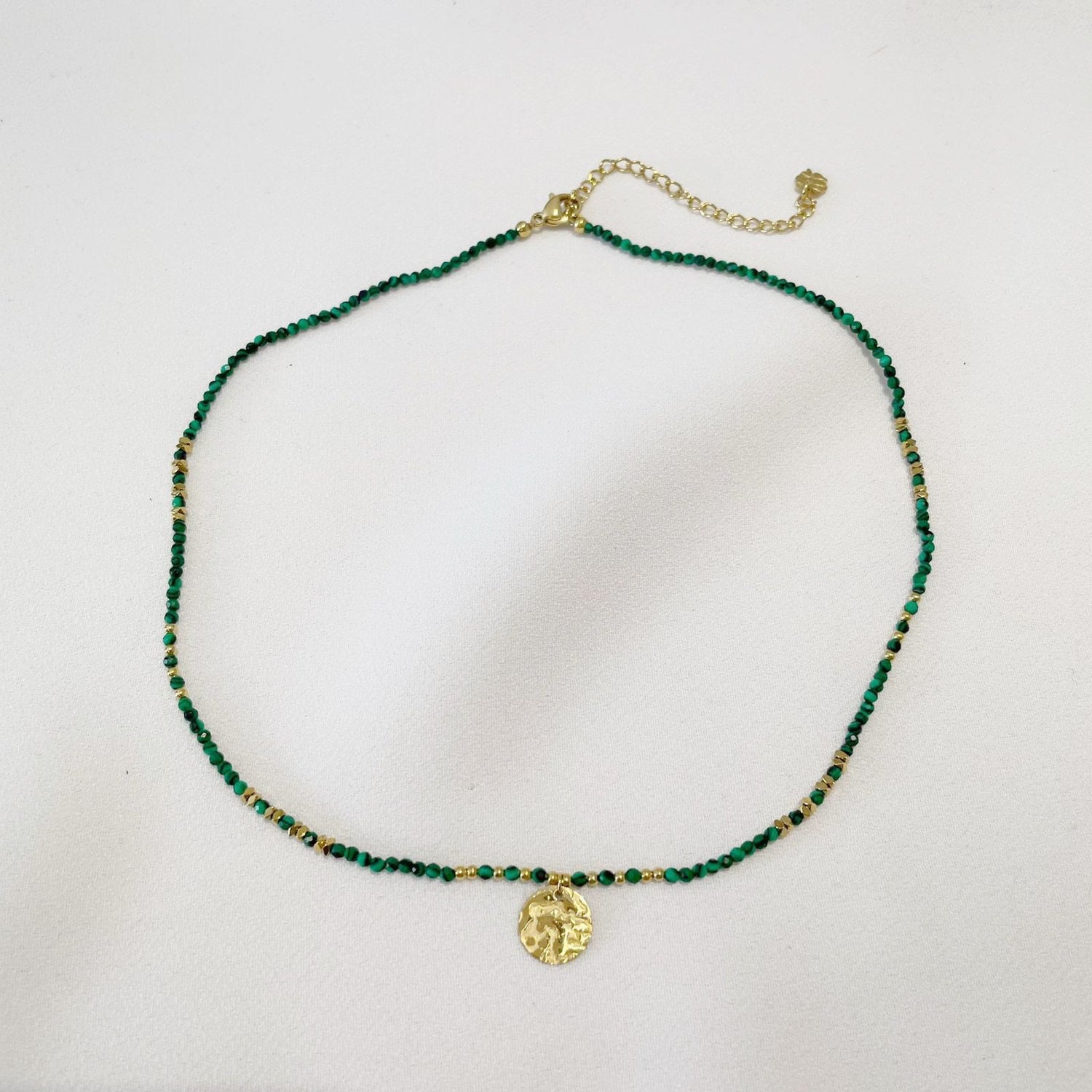 Collier APOLYTA