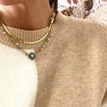 Collier CARL